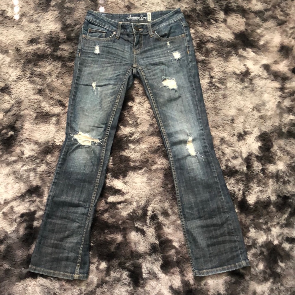 jeans ripped